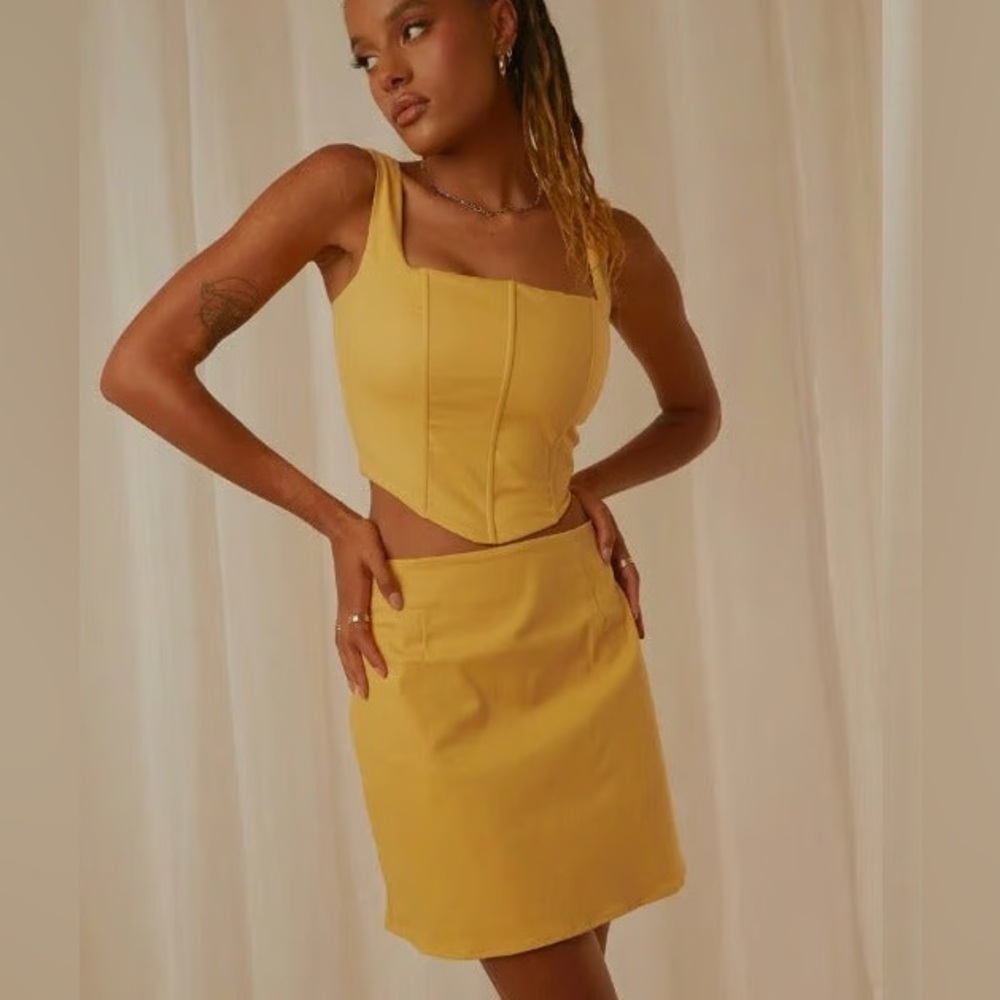 PEPPERMAYO 2PC Matching Set Bustier Corset Top Rooftop Mini Skirt Mustard Yellow - Picture 3 of 13